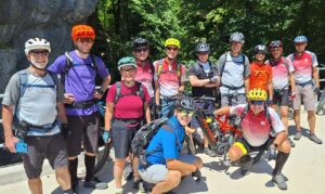 Gruppenfoto am ersten Tag, oberhalb Balsthal SO
